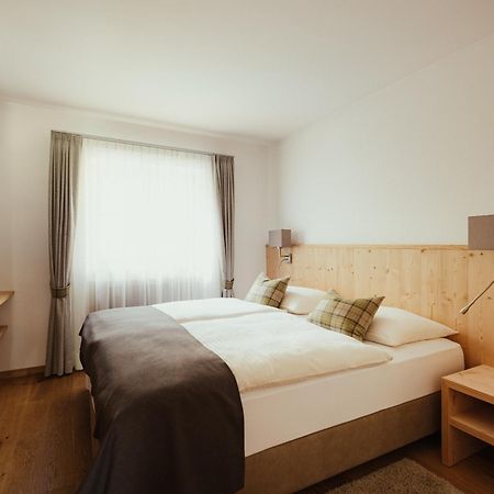 Hotel Grien Urtijëi Dış mekan fotoğraf