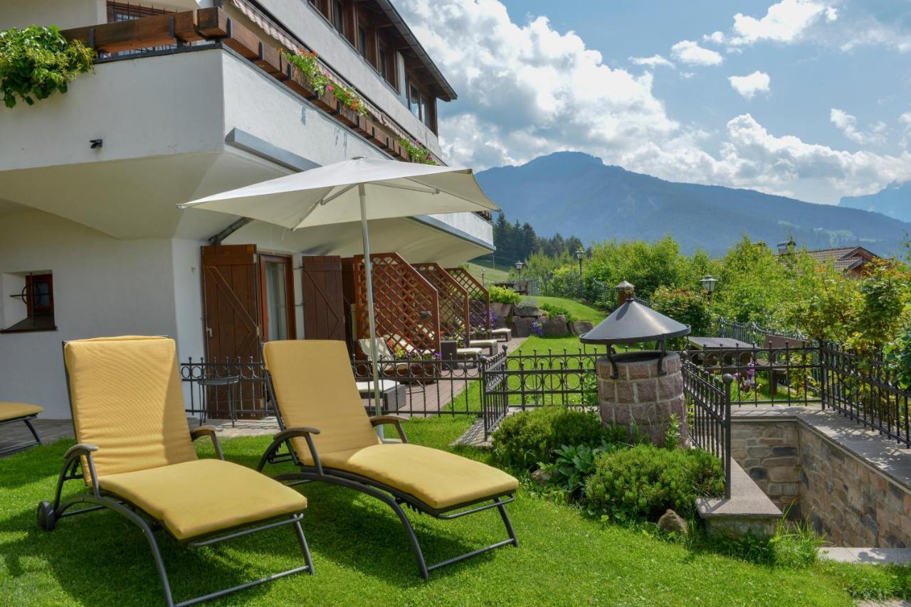 Hotel Grien Urtijëi Dış mekan fotoğraf