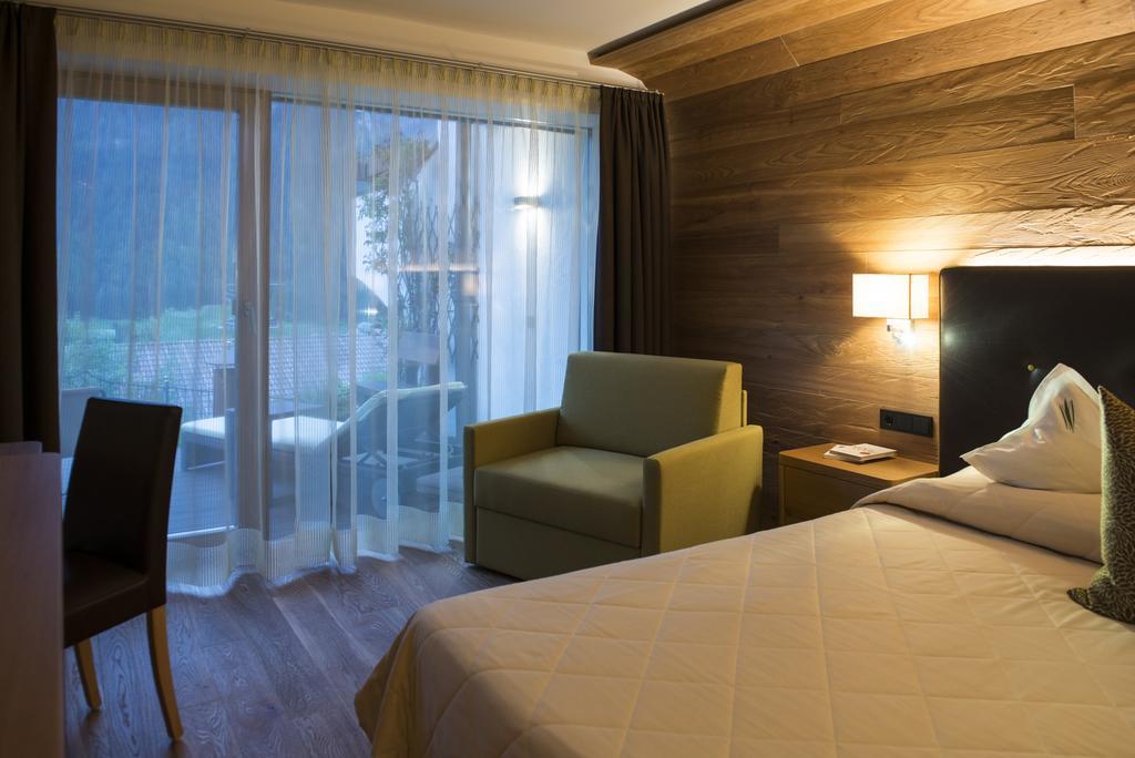 Hotel Grien Urtijëi Dış mekan fotoğraf